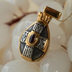 Православные кулоны, образки и подвески